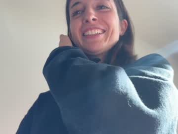 girl
        rosykindred cam image #3423018