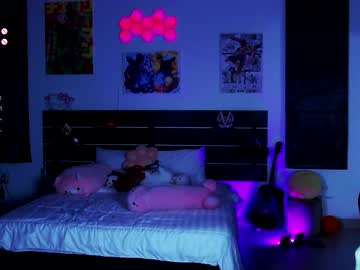 girl
        madnessalise cam image #2991588