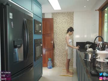girl
        loollypop24 cam image #218520