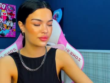 girl
        angel_sapphire_ cam image #5115250