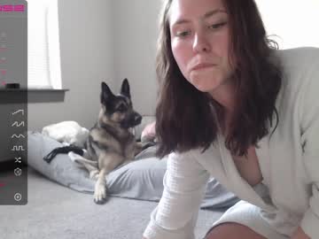 girl
        nicolekc cam image #1196863