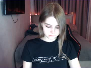 girl
        tripleprinces cam image #3061251