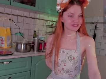 girl
        katy_ethereal cam image #4682534