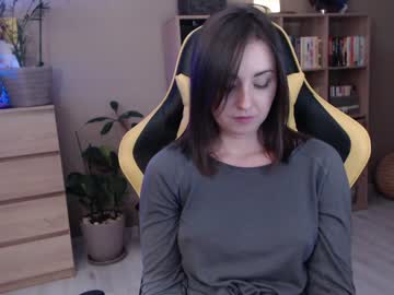 girl
        juicy_peach88 cam image #757462