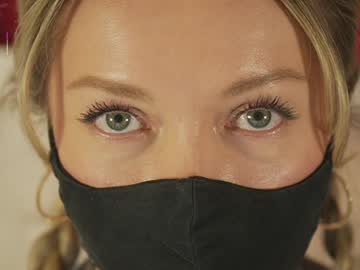 girl
        blondehottiek cam image #6058566