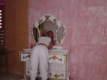 girl
        welcome2pleasureland cam image #292061