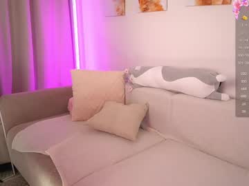 girl
        avroramy cam image #6489527