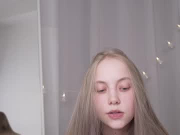 girl
        appr0ved cam image #6532963