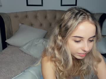 girl
        xterribly_cutex cam image #3165924