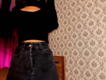 girl
        amandamedrano cam image #174442