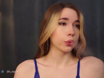 girl
        a_mhere cam image #1315341