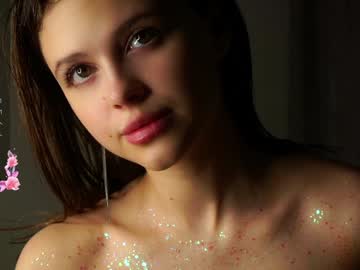 girl
        a_whole_eternity cam image #4873947