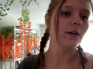 couple
        scorpiosting28 cam image #4960524