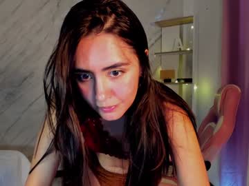 girl
        allisonpalmer cam image #6071519