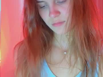girl
        eli_sun cam image #1531661