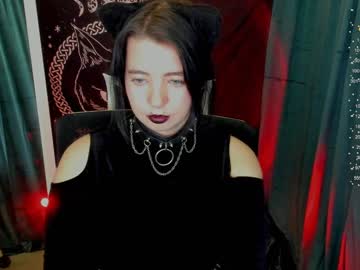 girl
        black_kittie_01 cam image #5351630