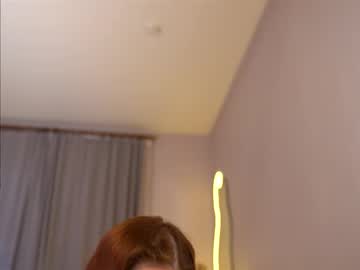 girl
        happyvivy cam image #6732205