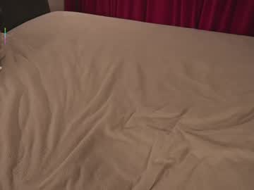 girl
        blondehottiek cam image #6201376