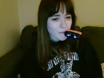 girl
        pillogoddess cam image #5308167