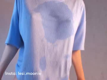 girl
        lesi_moonie cam image #4278618