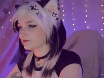 girl
        vronnier cam image #6496633
