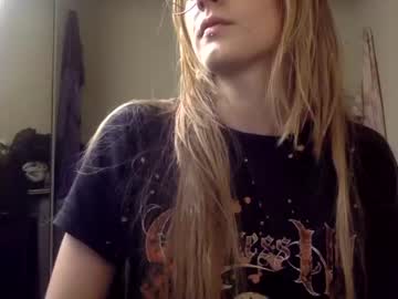 girl
        passionfruitjade cam image #3336535