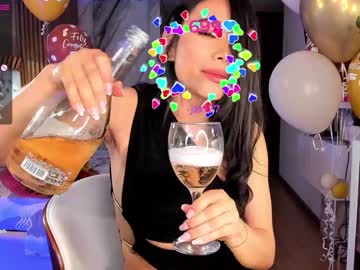 girl
        abie_owen cam image #1240166