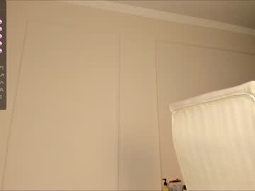 girl
        nao_mi_ cam image #2600251