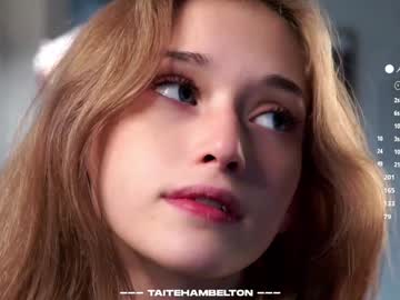 girl
        taitehambelton cam image #6860238