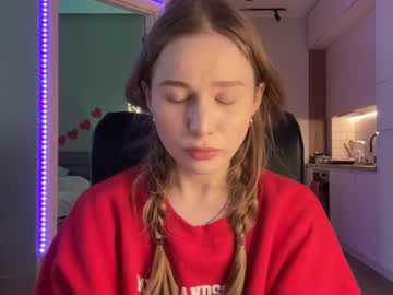 girl
        whoisalisa cam image #5553001