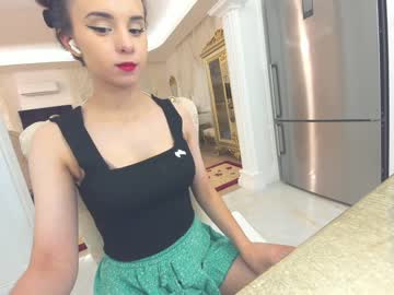 girl
        ehotlovea cam image #327777