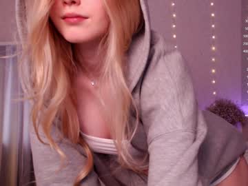 girl
        vonnalein cam image #4331049