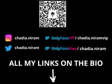 girl
        chadianiram cam image #1678333