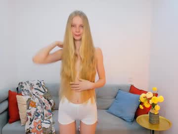 girl
        jenny_ames cam image #6620783