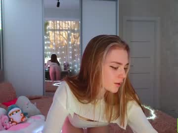 girl
        cyberslime cam image #3356366