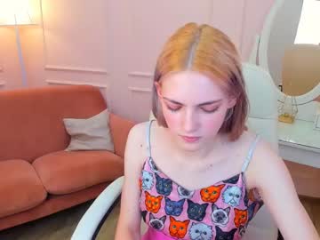 girl
        rosa_flavors cam image #2276863