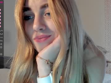 girl
        brilliantvictoria cam image #1122854