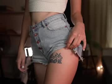 girl
        hanna_hunnam cam image #5129937