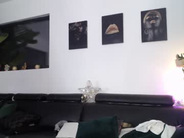 girl
        marrylouanne cam image #1543205