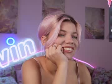girl
        victoriabeverly cam image #5661511