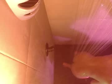 girl
        tiny_panther cam image #4883028