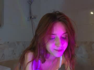 girl
        tadammary cam image #4124633