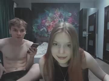girl
        annichka cam image #1921648