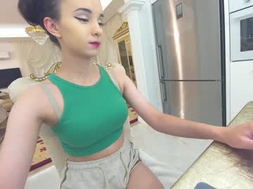 girl
        ehotlovea cam image #372285