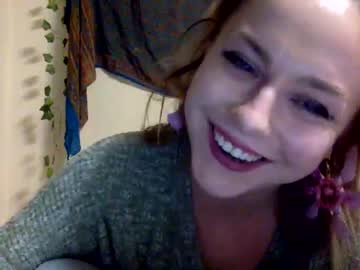 girl
        lillypadgrl cam image #2692312