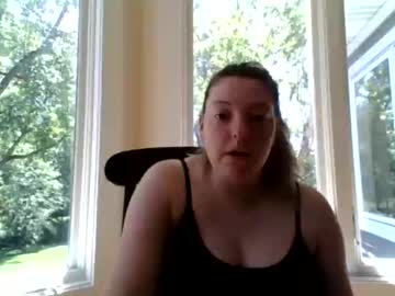 girl
        texasbeetitties99 cam image #4340953