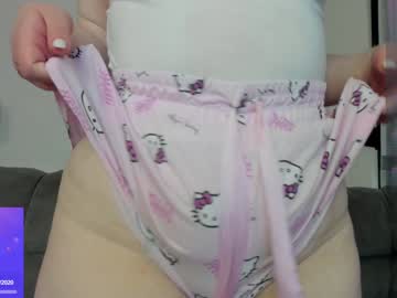 girl
        roxxanne_rosso cam image #4344717
