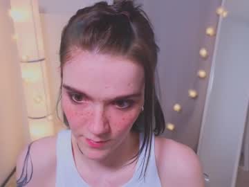 girl
        kaworuna cam image #1958860