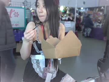 girl
        alizezaide cam image #816858