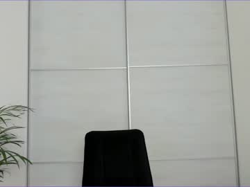 girl
        elizabeth__gray cam image #71371